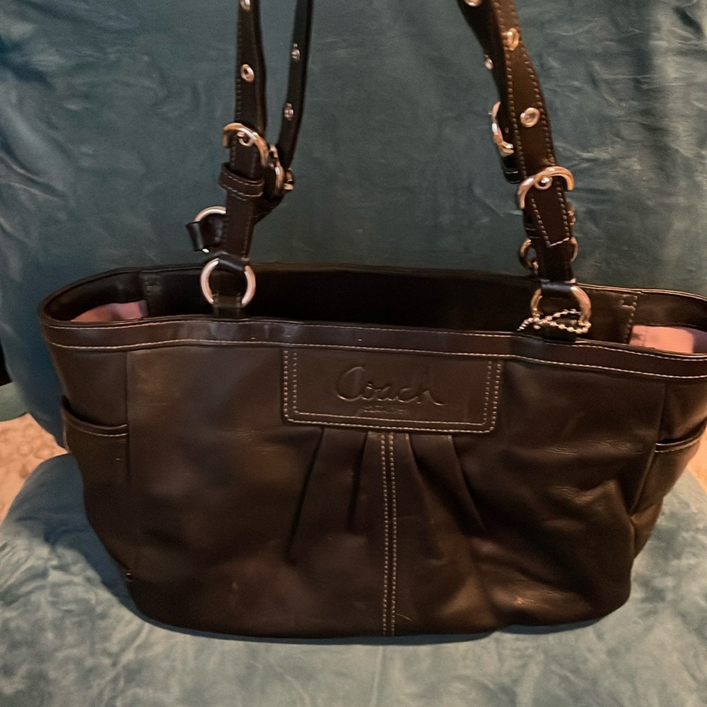 Coach black purse EUC